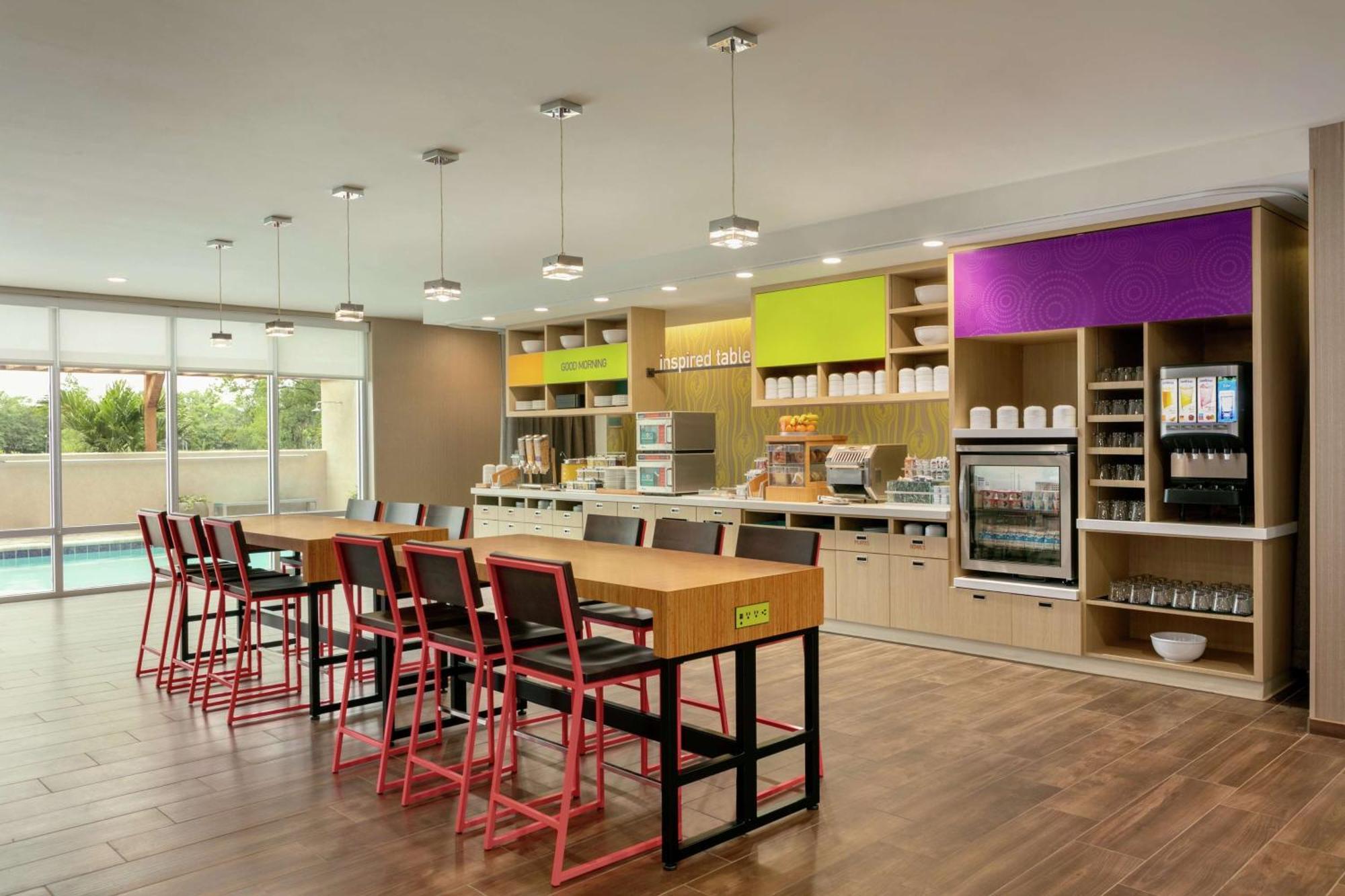 Home2 Suites By Hilton Brandon Tampa Exterior foto